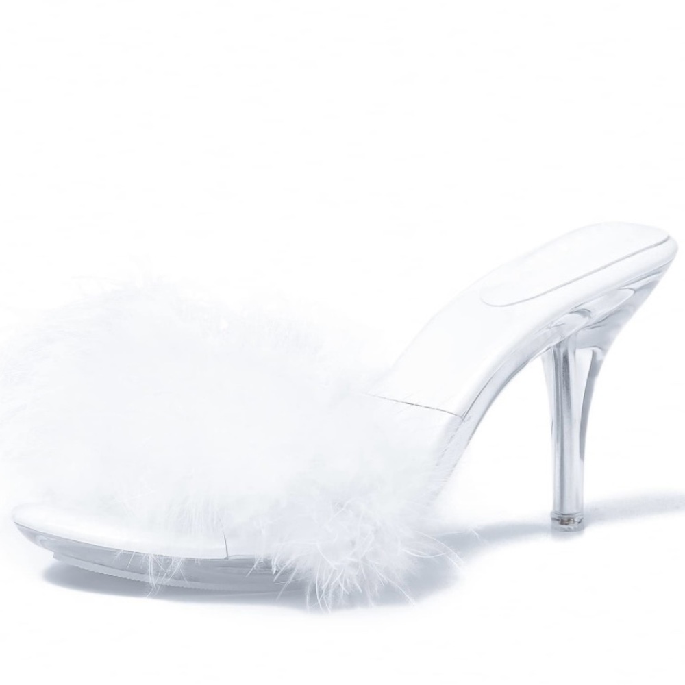 Elegant White Fluffy Women's Slippers